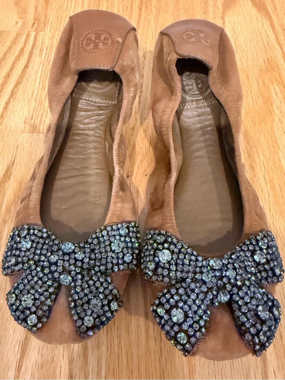 Tory Burch Eddie Crystal Bow Tan Suede Ballet Flats